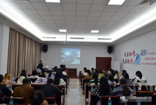 说明:I:\微信文件\WeChat Files\wxid_wldcpofstoa322\FileStorage\Temp\1683862307740.png